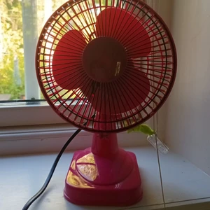 Liten rosa sladd - Denna är kanske 4 år gammal använd mycket, funkar perfekt men står och skrotar