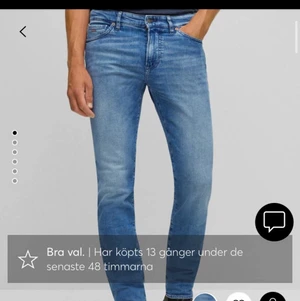 HUGO BOSS JEANS - Använder inte alls. Jätte baa skick✅ köpt för 1300kr. Pris kan diskuteras.