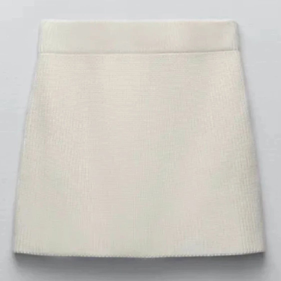 Stickad kjol från zara - 90