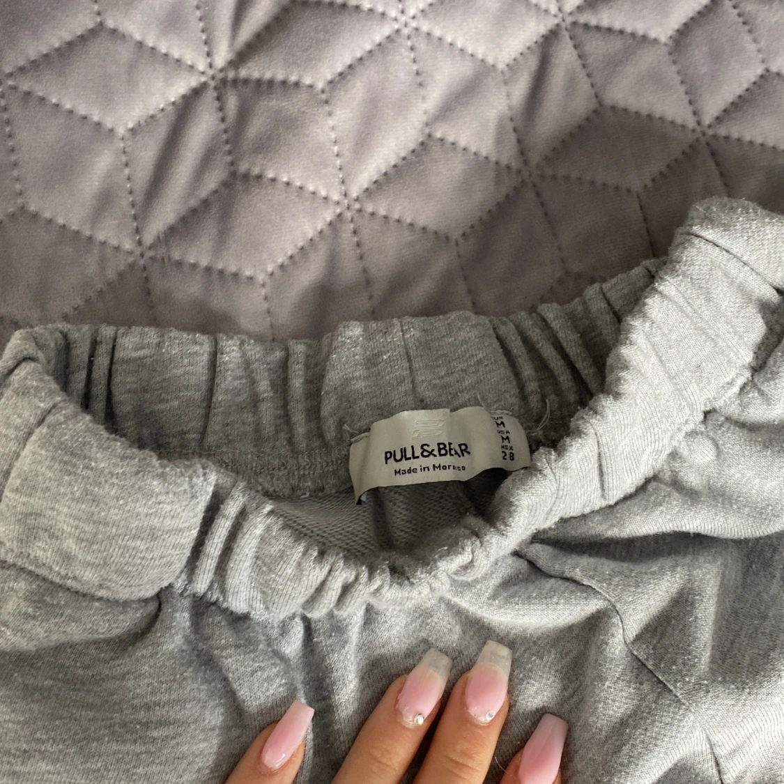 Lågmidjade mjukisbyxor  - 91