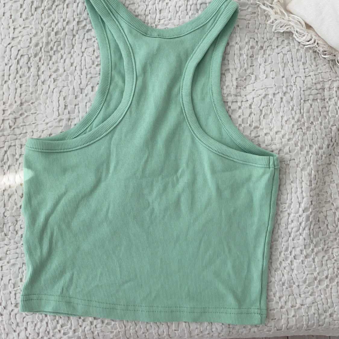 Ljusgrönt linne - 90