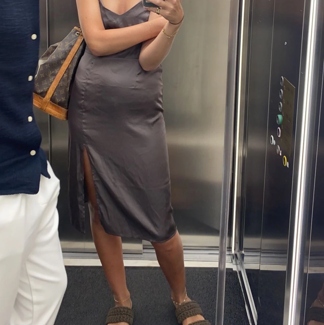 Nakd satin klänning - 90