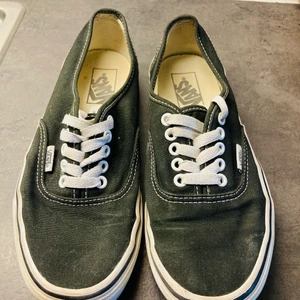 Vans - Välanvänd Vans.  