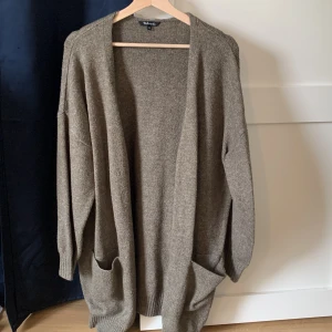 Gröna kofta - Long kofta Never wear - as new  New price : 399sek 