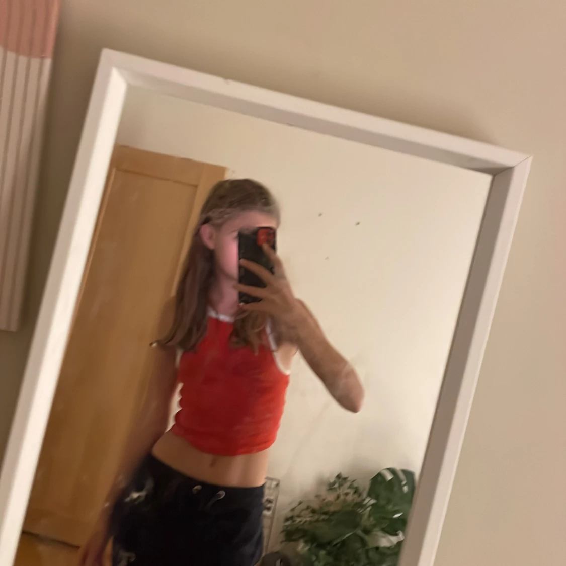 Säljer denna röda fina Coop-top  - 91