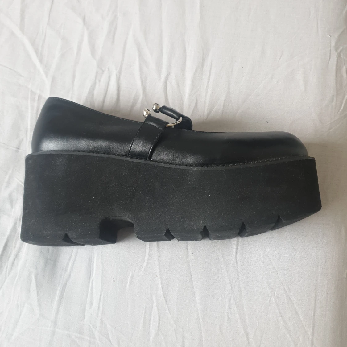 Platform skor 200kr