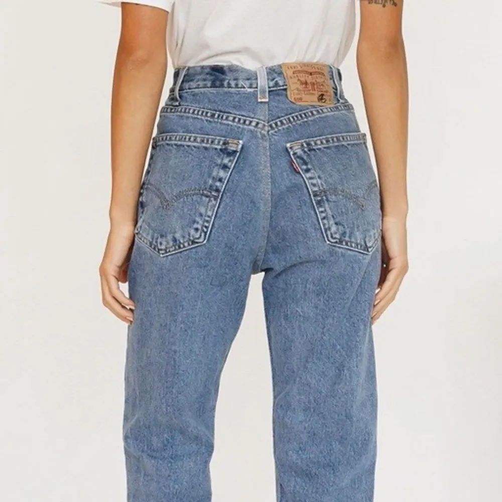 Köpta från verge girl Australien, nypris 1200kr🦋🦋 Kan mötas upp eller skicka   Jag är 162 cm lång och de är avklippta till ankeln på mig . Jeans & Byxor.