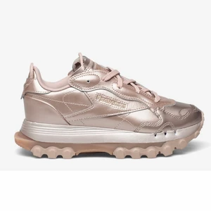 Cardi b Reebok  - Nya stl 39 färg champagne 