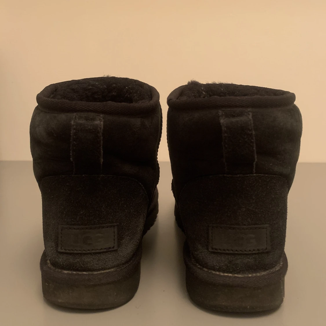 Uggs  - 91