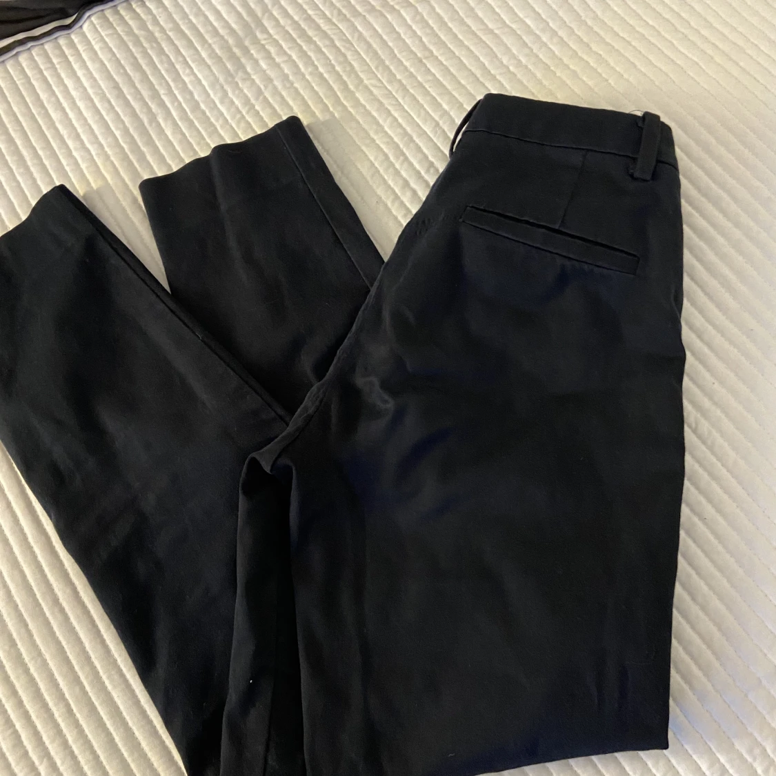 Mörkblåa kostymbyxor - 90