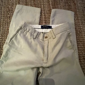 Ralph Lauren byxa - Ralph Lauren byxa pojke, barnstorlek 8 år. Fint skick. 