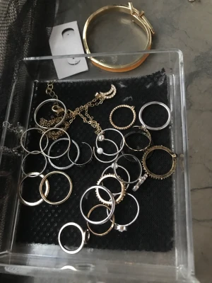 Ringar - 4 kr st