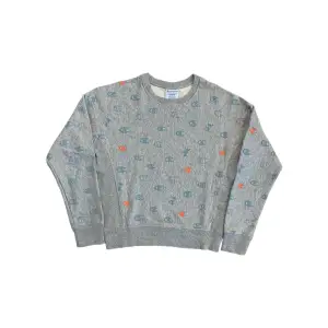 Champion Reverse Weave Vintage Sweatshirt 🤍  Pris: •250kr  Stl: M  Bredd 52cm Längd 56cm  Kontakta mig för mer info 🤩  
