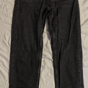 Weekday Jeans - Nyskick 10/10   Storlek 31/32  Nypris 750kr