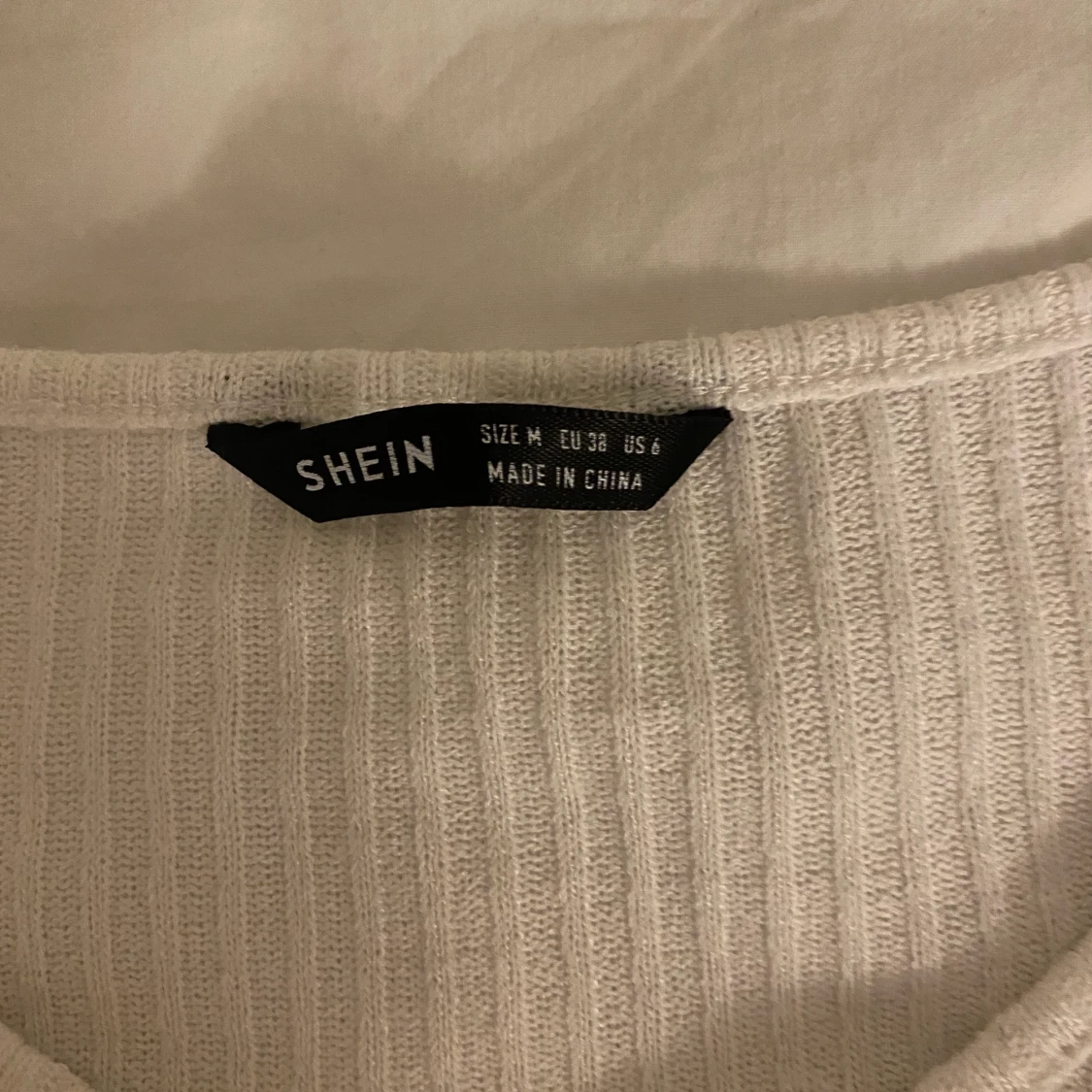 Cropped top från shein  - 90