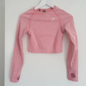 Gymshark top Small - Jättefint skick, storlek Small.