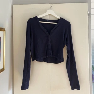 Brandy Melville tröja - strl xs - Tröja från Brandy Melville, passar storlek xs/s. Köparen står för frakten. 🌟