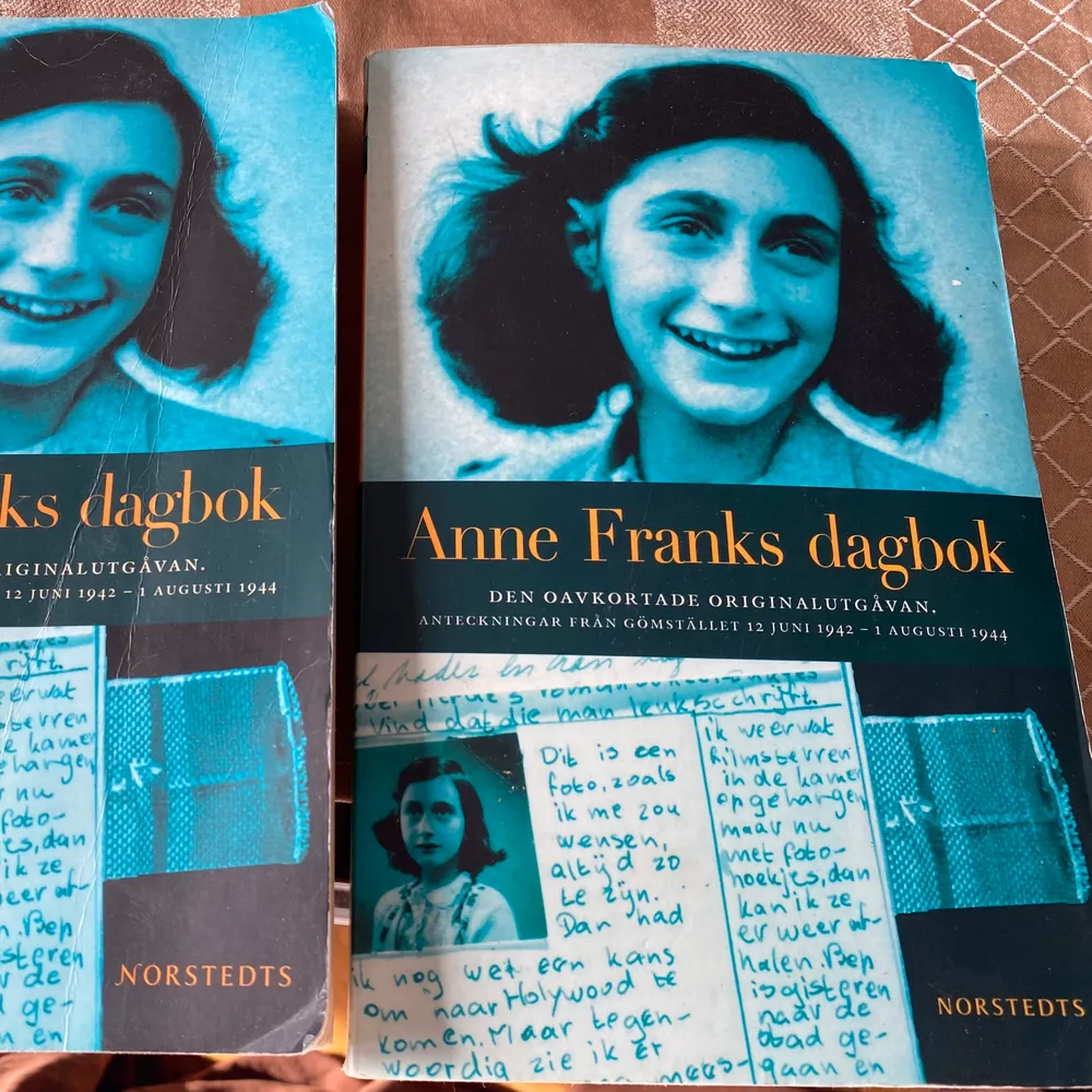 Två Anne frank böcker  Vällingby . Övrigt.