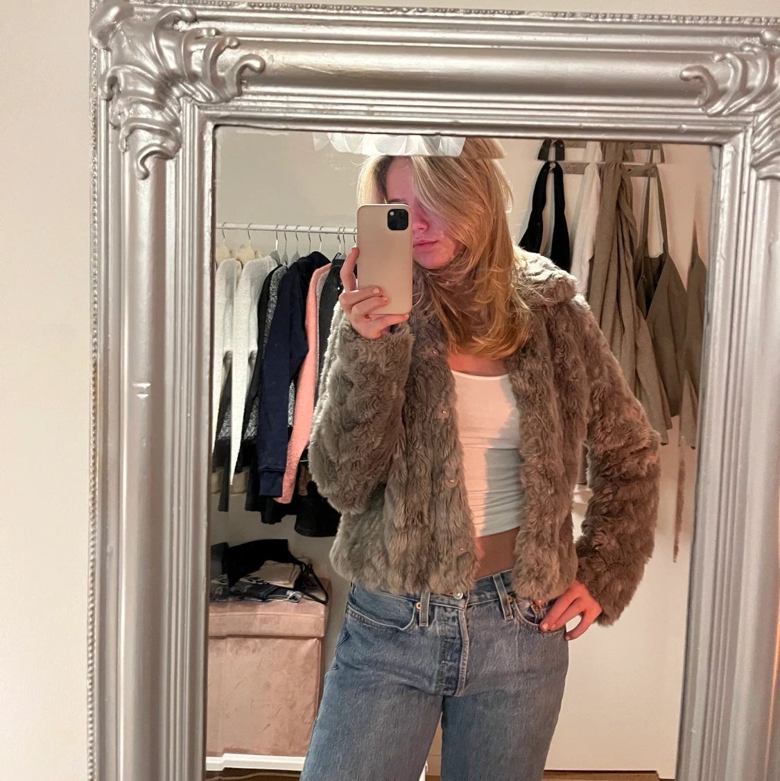 En snygg päls jacka - 90