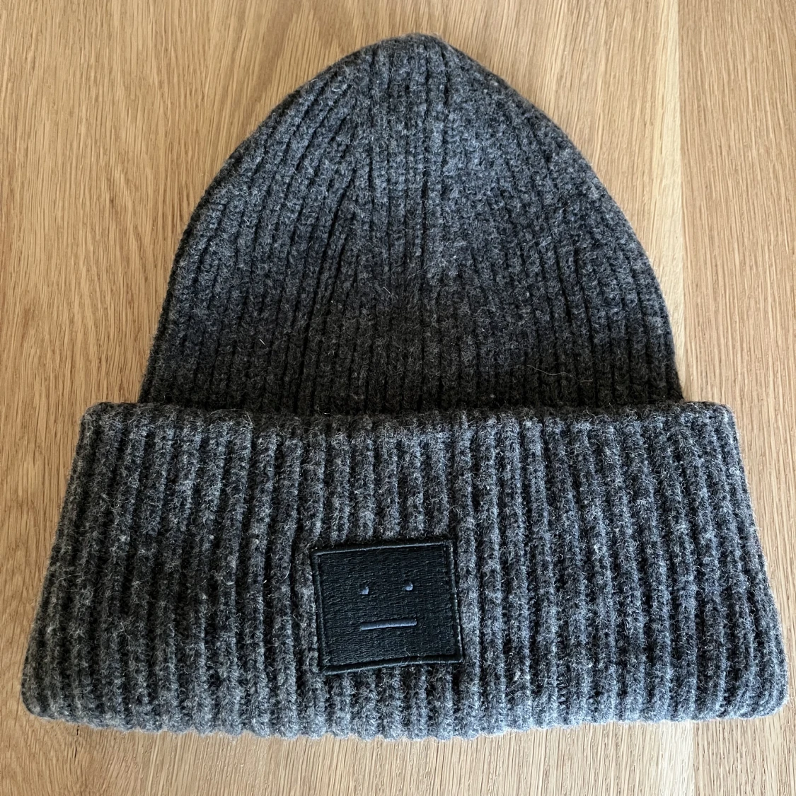 Acne studios mössa  - 91