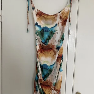 Klänning  - Nelly klänning