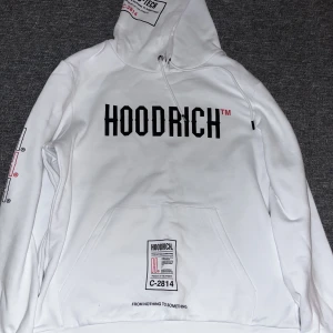 Hoodrich tröja - Hoodrich tröja helt nyskick och oanvänd