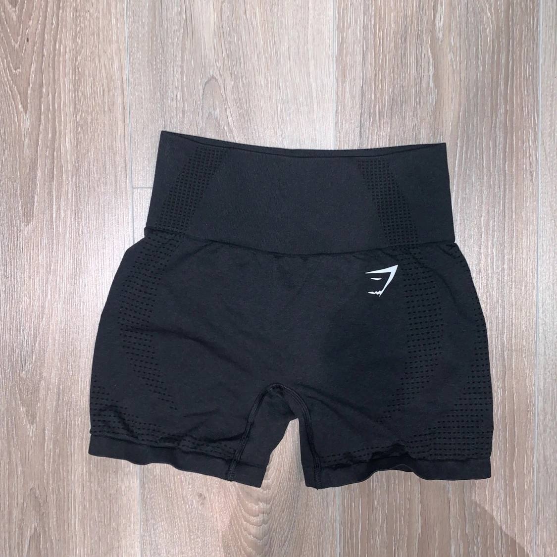 Gymshark shorts - svarta - 91