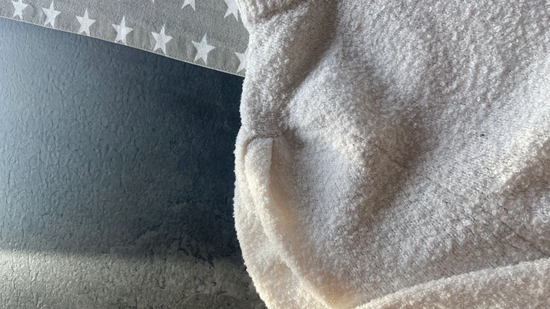 Stickad tröja  - 90