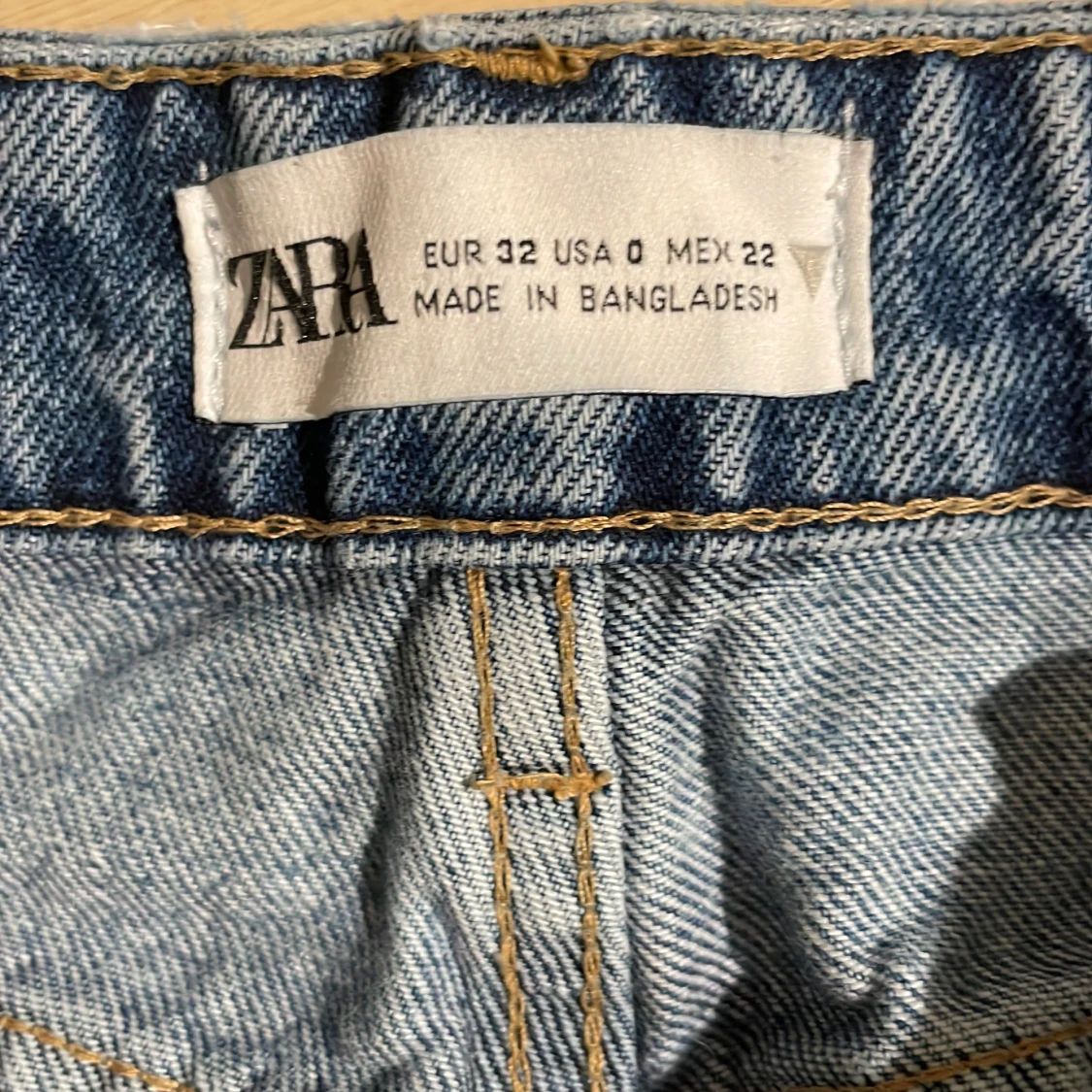 Zara Jeans  - 90