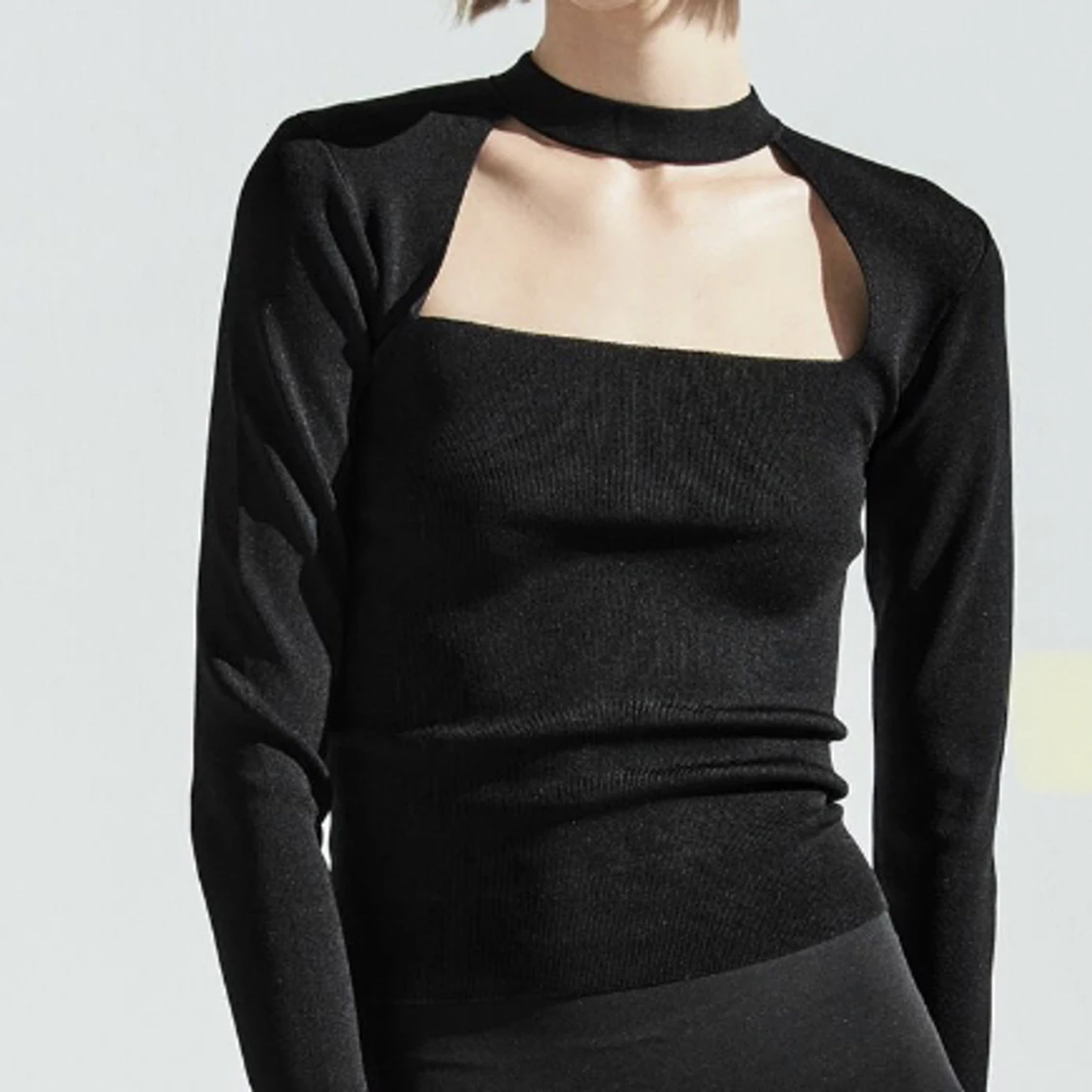 stickad topp med chocker  - 91