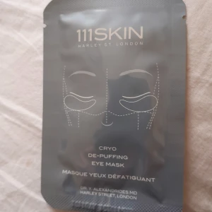 111skin ögonmask  - Helt ny och oöppnad ögonmask för att bla minska svullnad under ögonen.