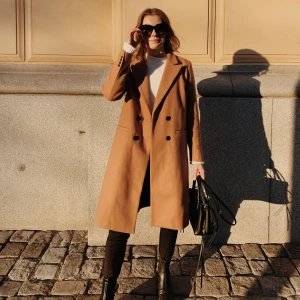 Brun kappa - Brun kappa från Object! Använt 3 gånger! Superfint skick 