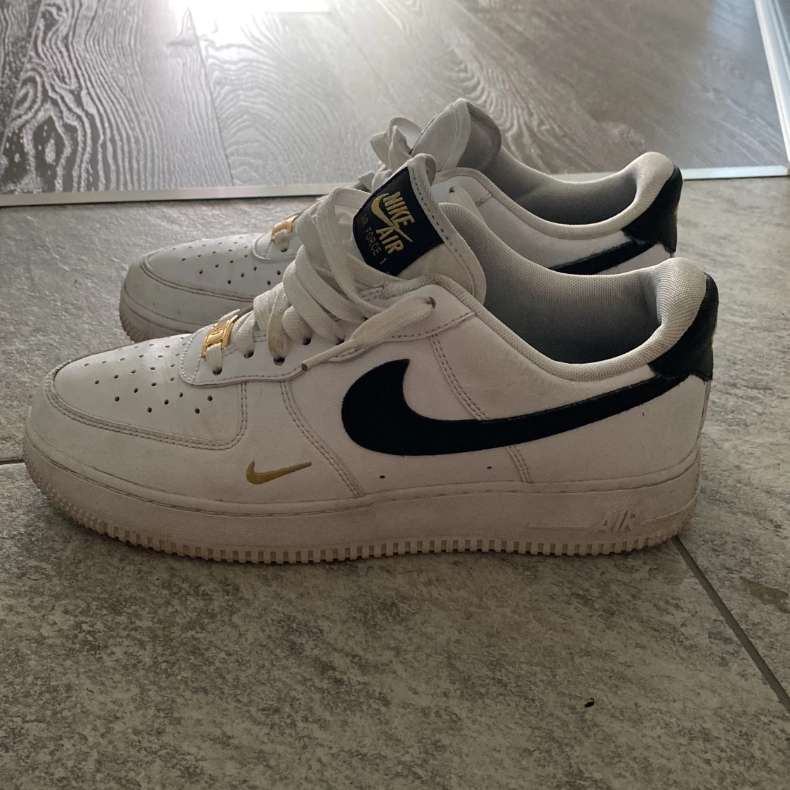 Air force one gold 