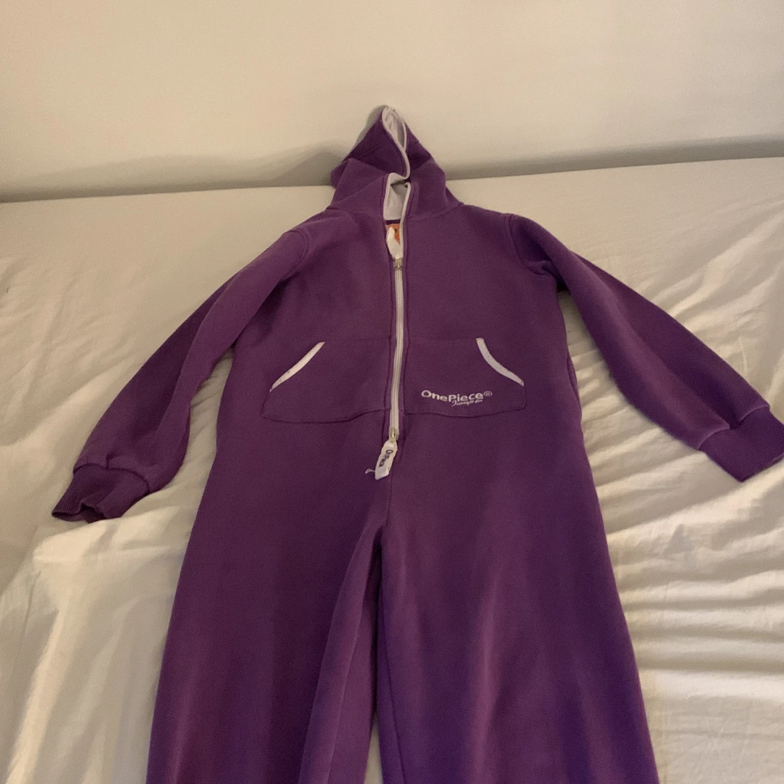 Jag säljer min one piece 