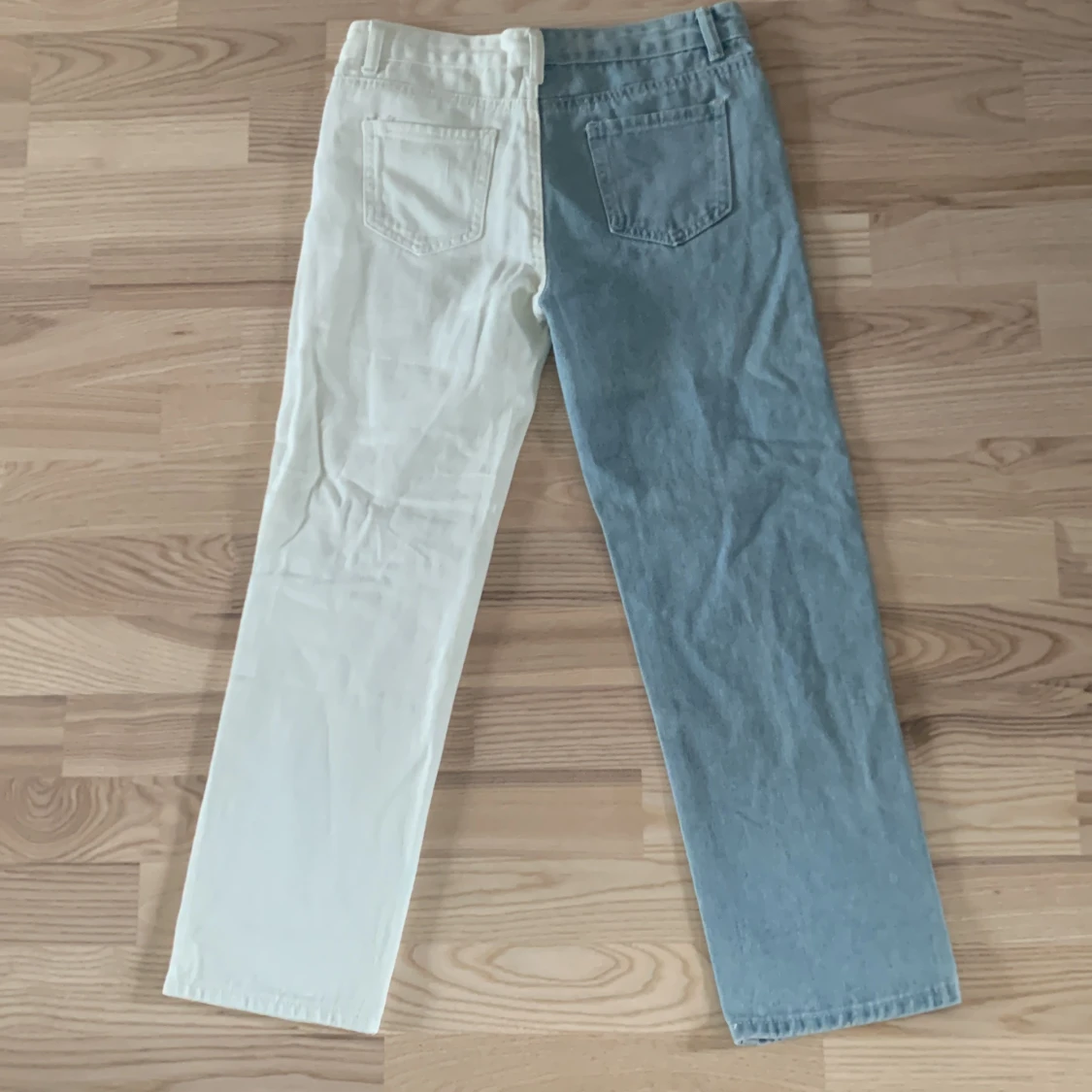 Jeans i två färger !! - 90