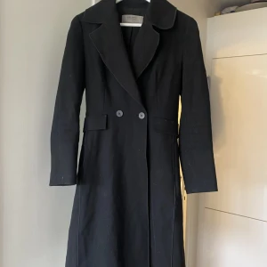 Svart Kappa - Svart Zar kappa 