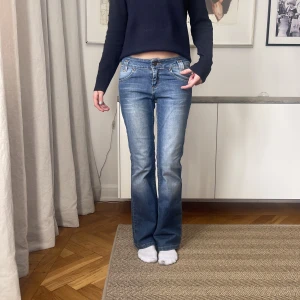 Low waist jeans  - säljer dessa super snygga Low waist Jens från Lee💖💖💖