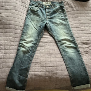Somewear - Somewear Jeans som skall säljas då de ej passar.