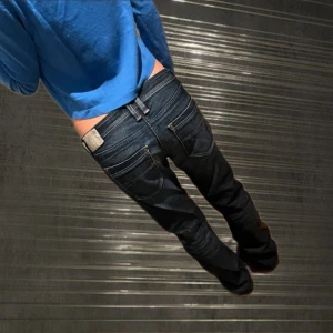 Diesel Jeans - Sjukt bekväma och snygga jeans perfekt till en snygg skoloutfit! Jag är 176 och bär oftast S/36