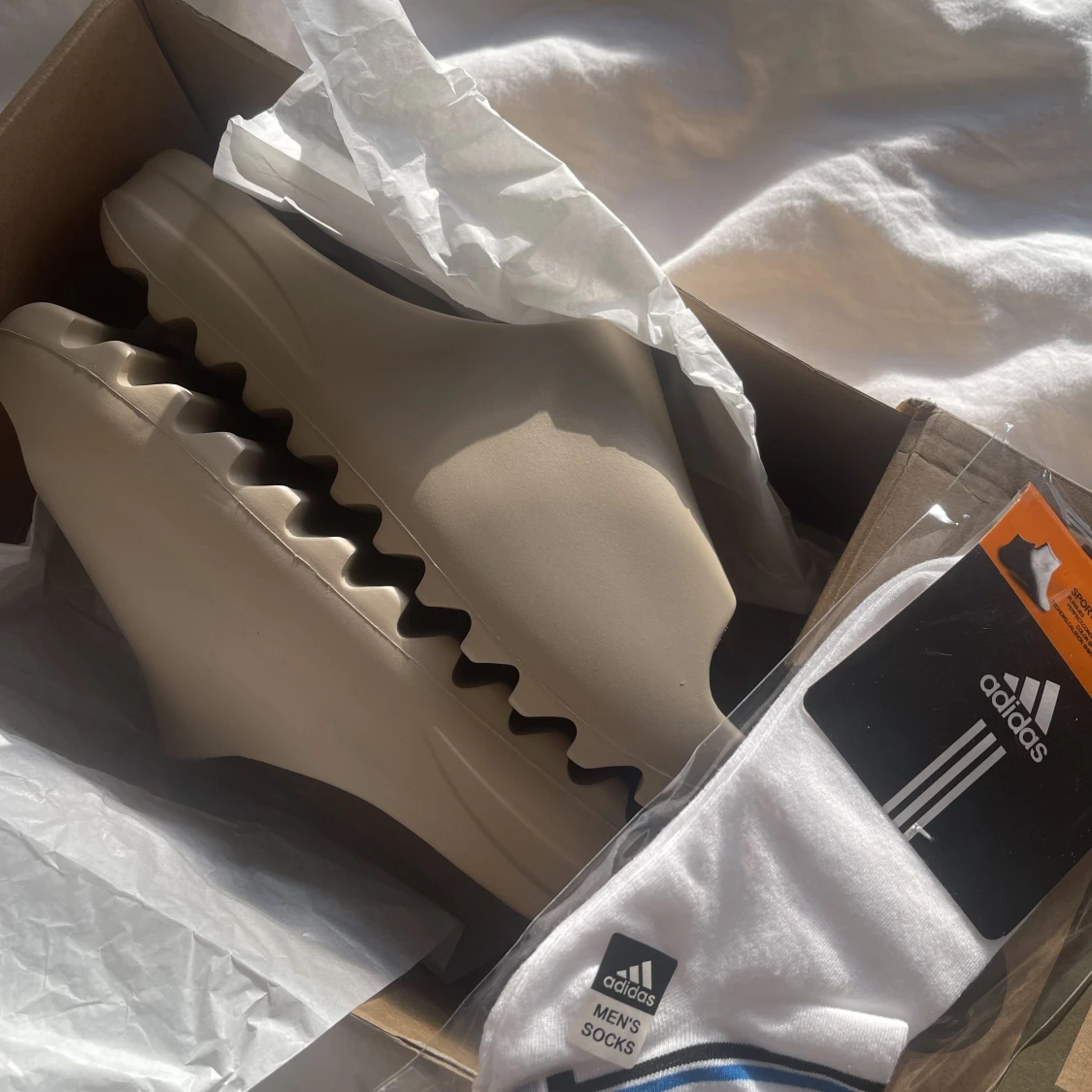 Yeezy slides ”Bone” - 90