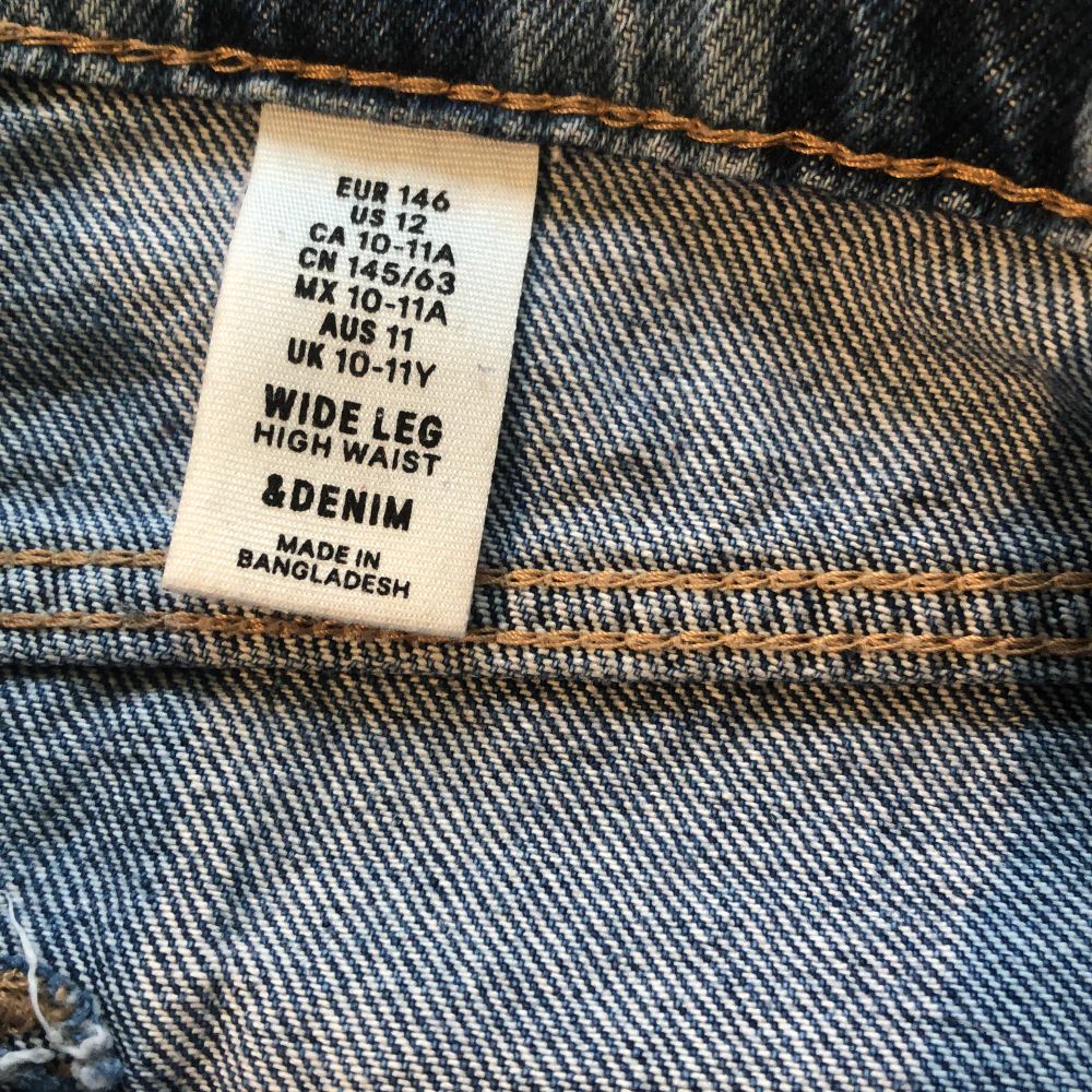 Blå Barn jeans - H&M | Plick Second Hand