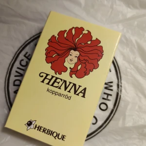 Kopparröd henna - Oöppnad kopparröd henna hårfärg Naturlig hårfärg, sitter i länge  