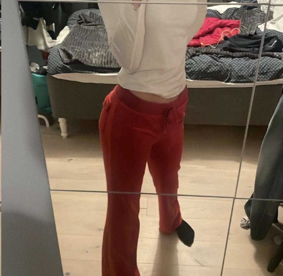 Röda juicybyxor  - 90
