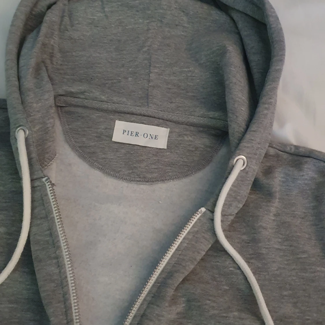 Zip hoodie pier one - 90