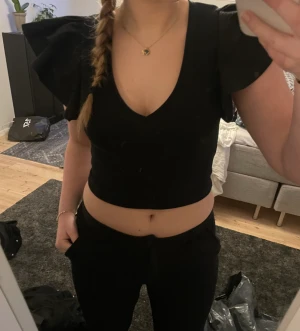 Zara topp - En tröja från zara