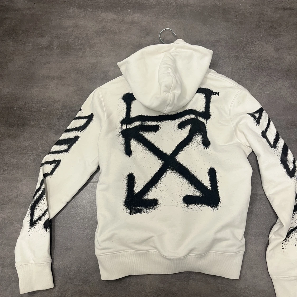 Off white tröja strl S - 90