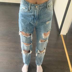 Demin, Snygga jeans strl 36 kontakta vid intresse:) ha en fin dag💞