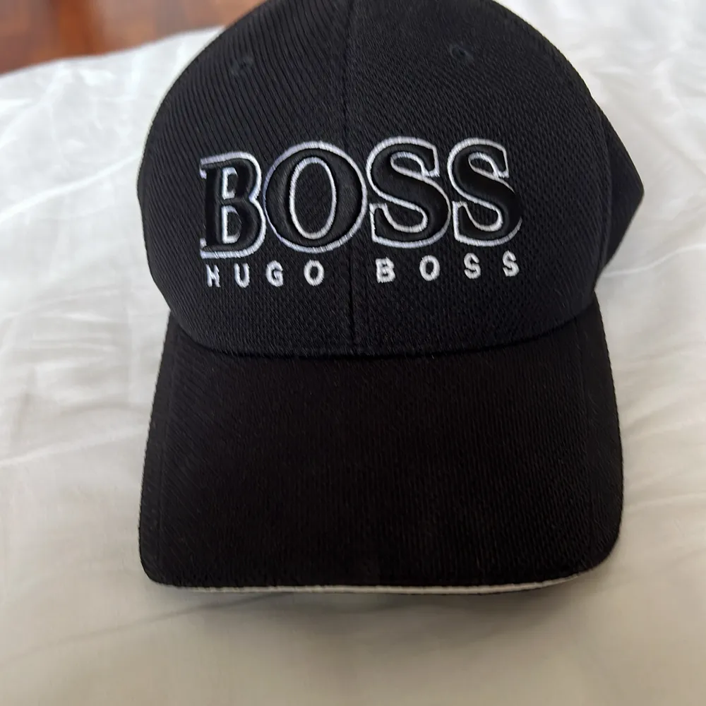 Hugo boss keps . Accessoarer.