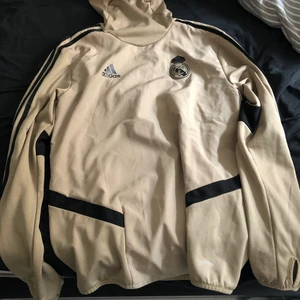 Adidas real madrid shirt - size s