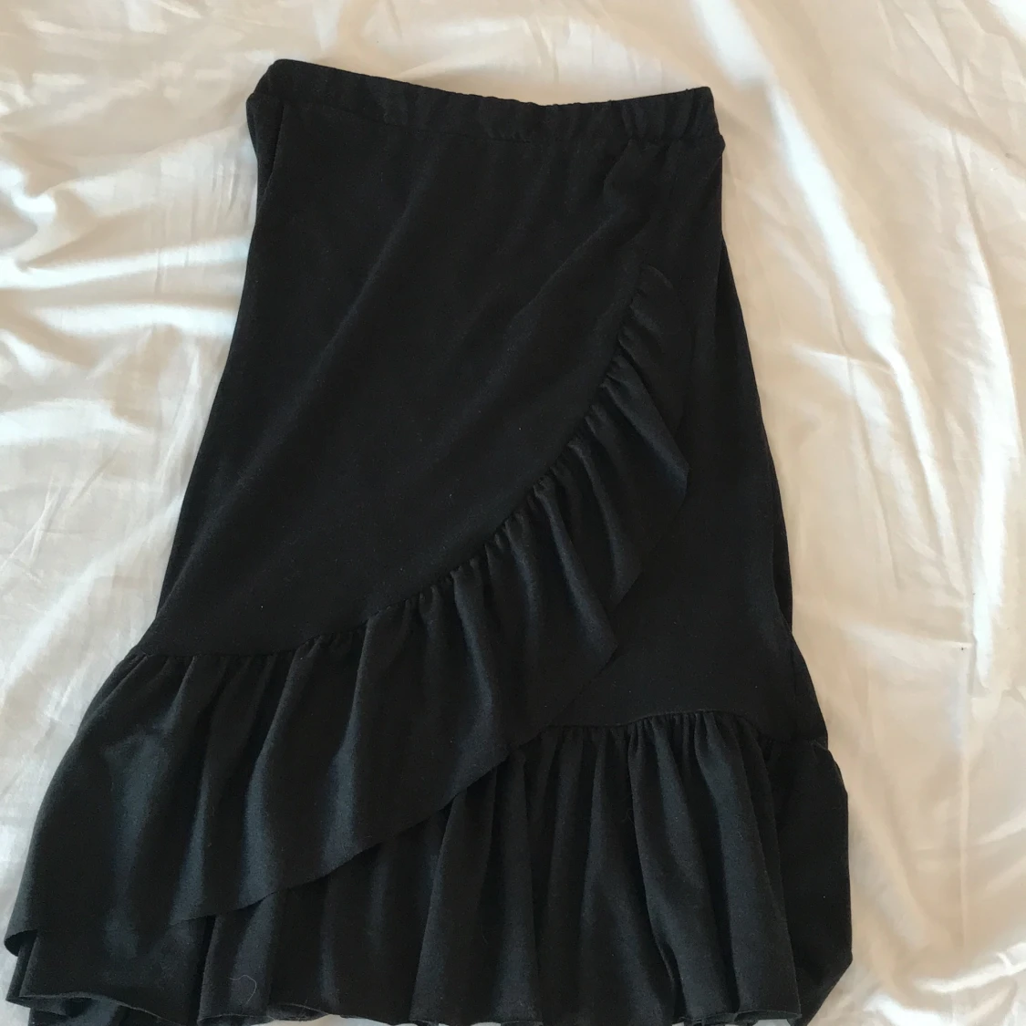 Fin lång svart kjol - 90
